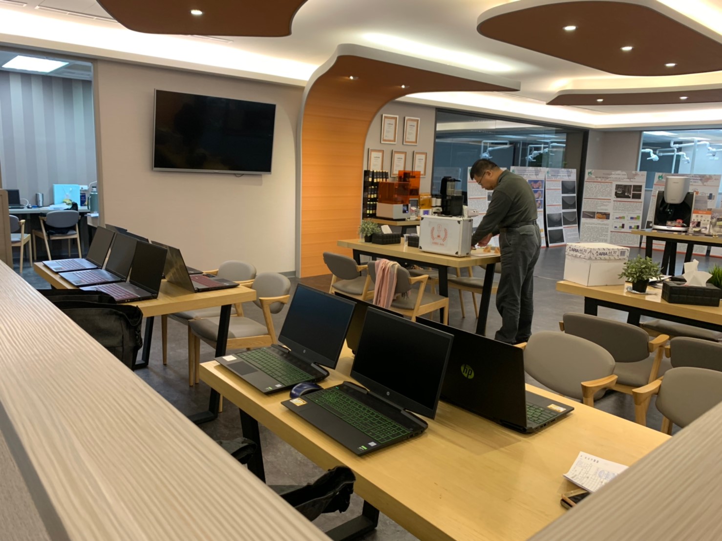 HP 電競筆電出租