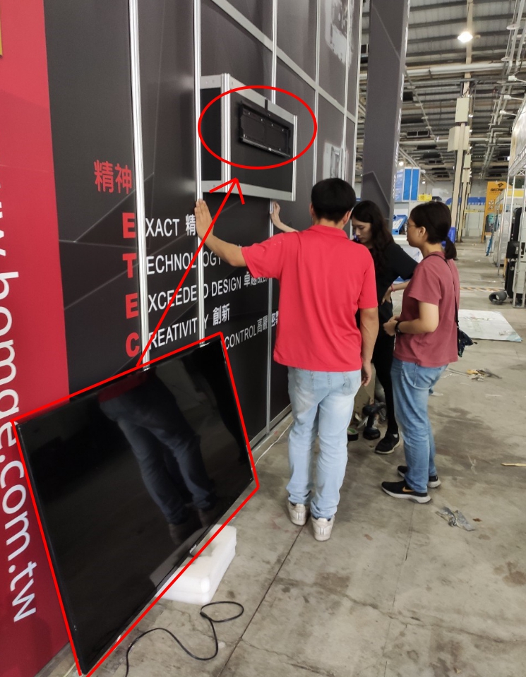 展場壁掛安裝&來回運裝