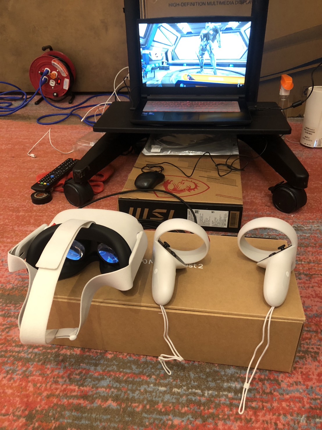 VR出租 Oculus Quest 2 VR 頭戴式裝置 含左右手把:圖片 2